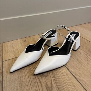 Steve Madden White Pointed Slingback Block Heel Pumps